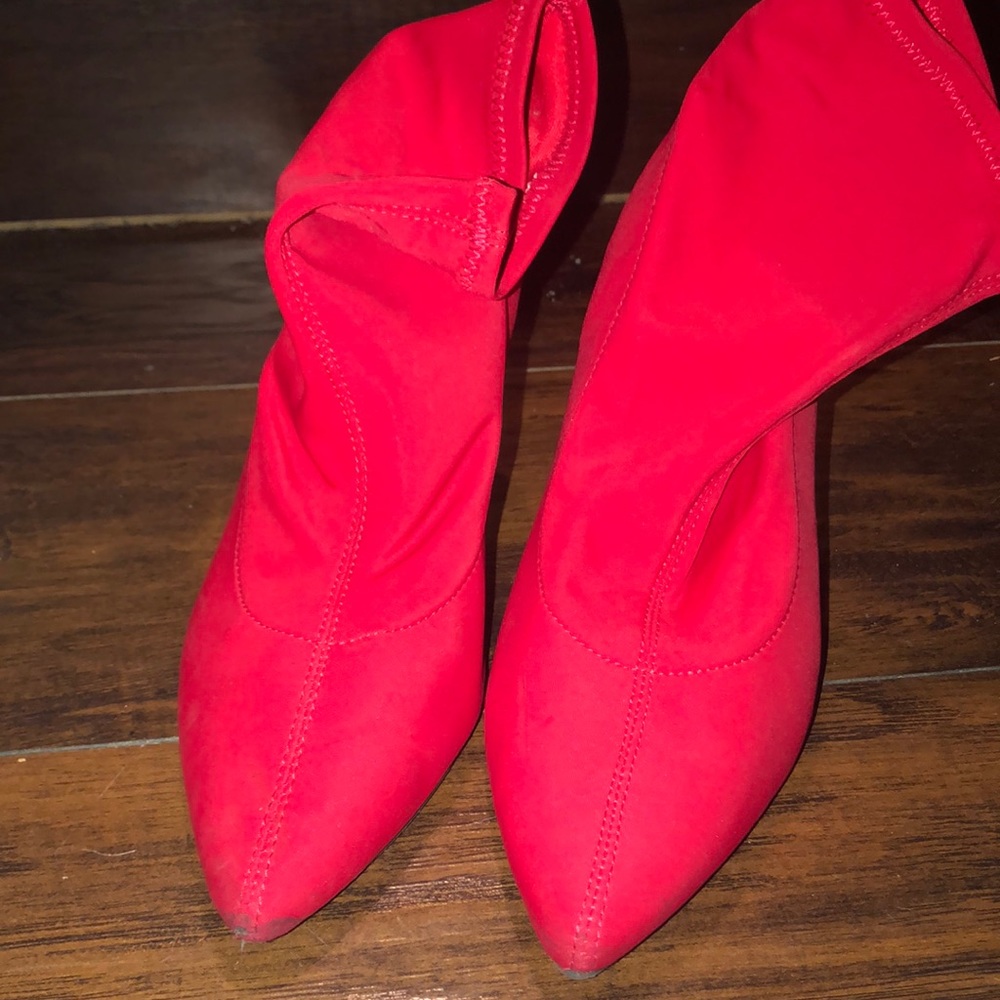 Red sock-heels